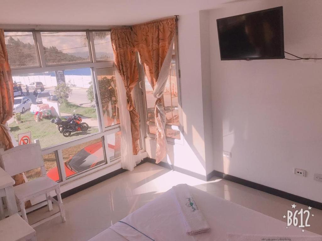 3 Esquinas Apartment *
