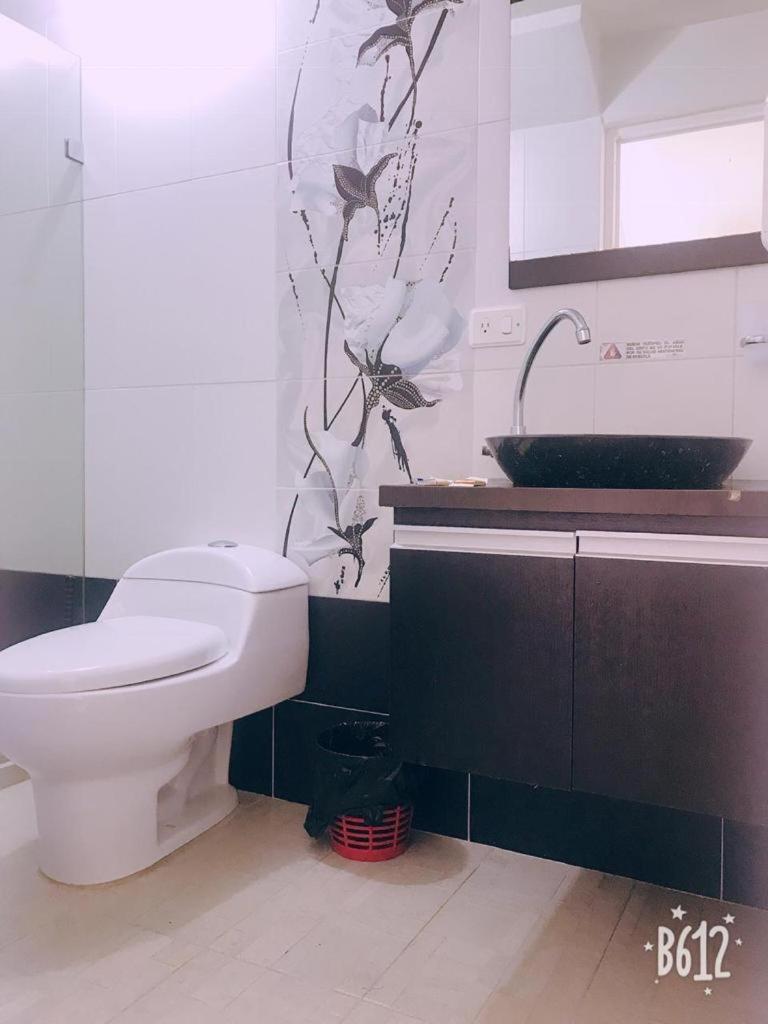 3 Esquinas Apartment *