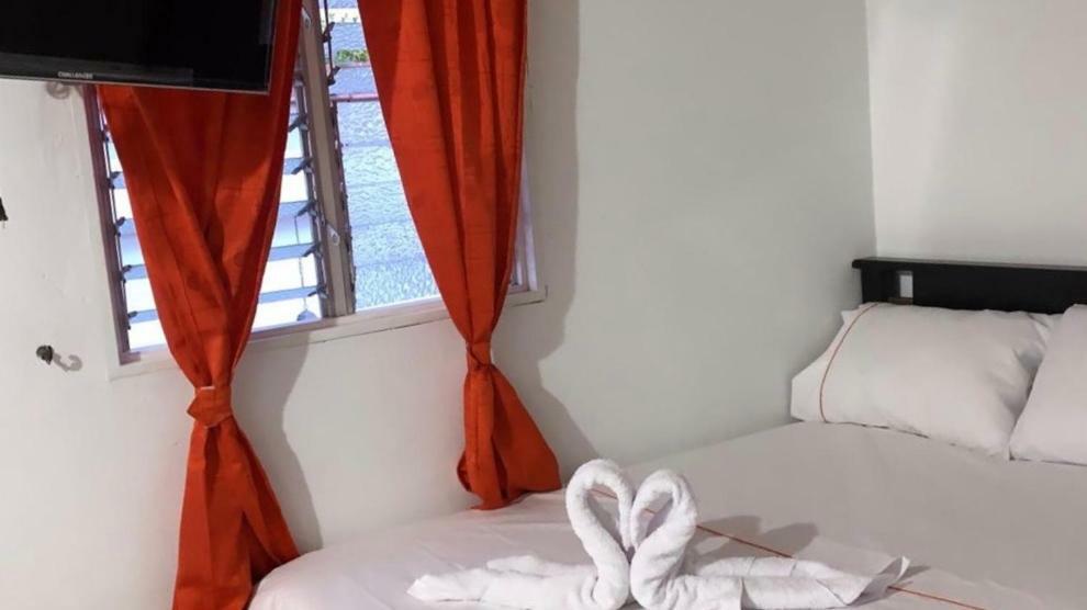 3 Esquinas Apartment *